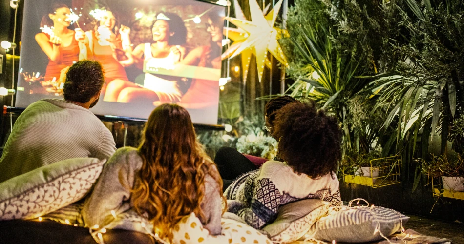 Top Nightlife Experiences in Roseville, United States for Late-Night Fun